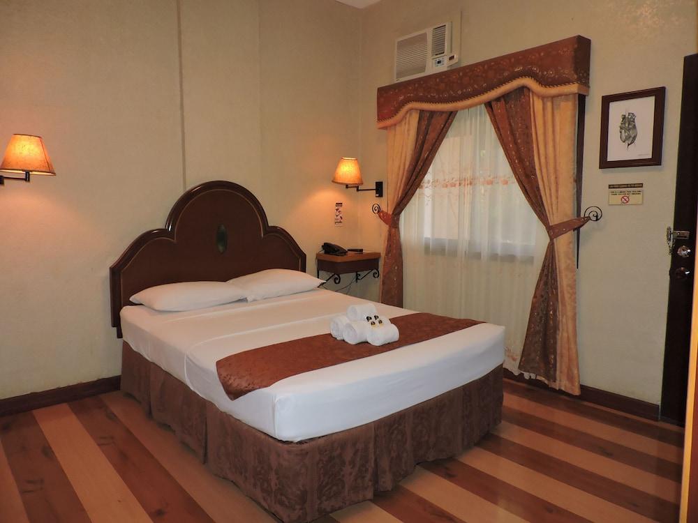 Dao Diamond Hotel & Restaurant Tagbilaran City Exterior photo